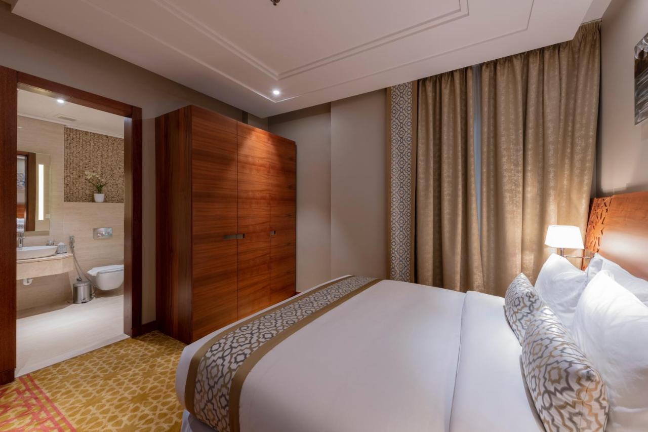 Taj Jeddah Hotel Apartment Exterior photo