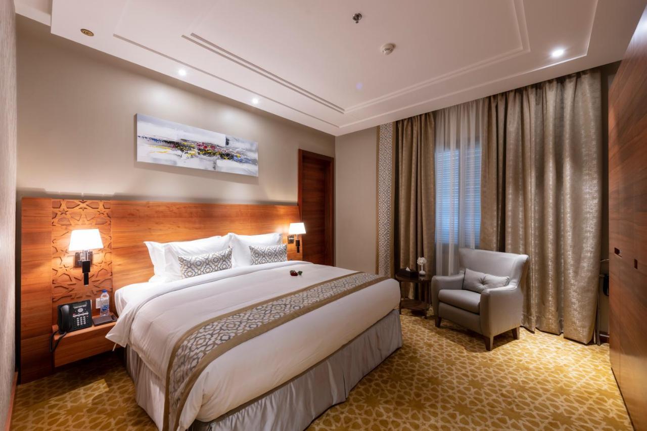 Taj Jeddah Hotel Apartment Exterior photo